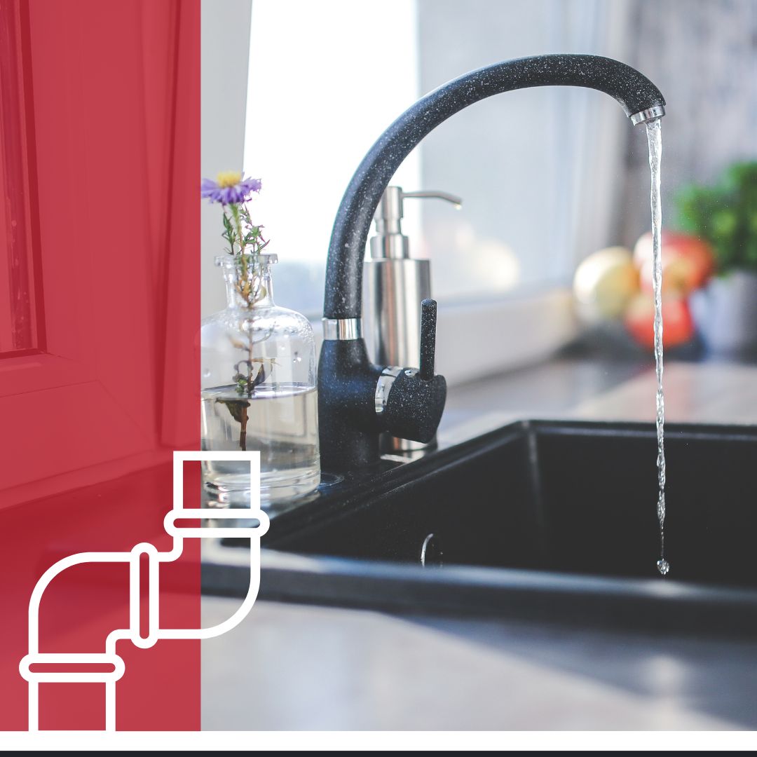 kitchen faucet, speckled black, flower in jar